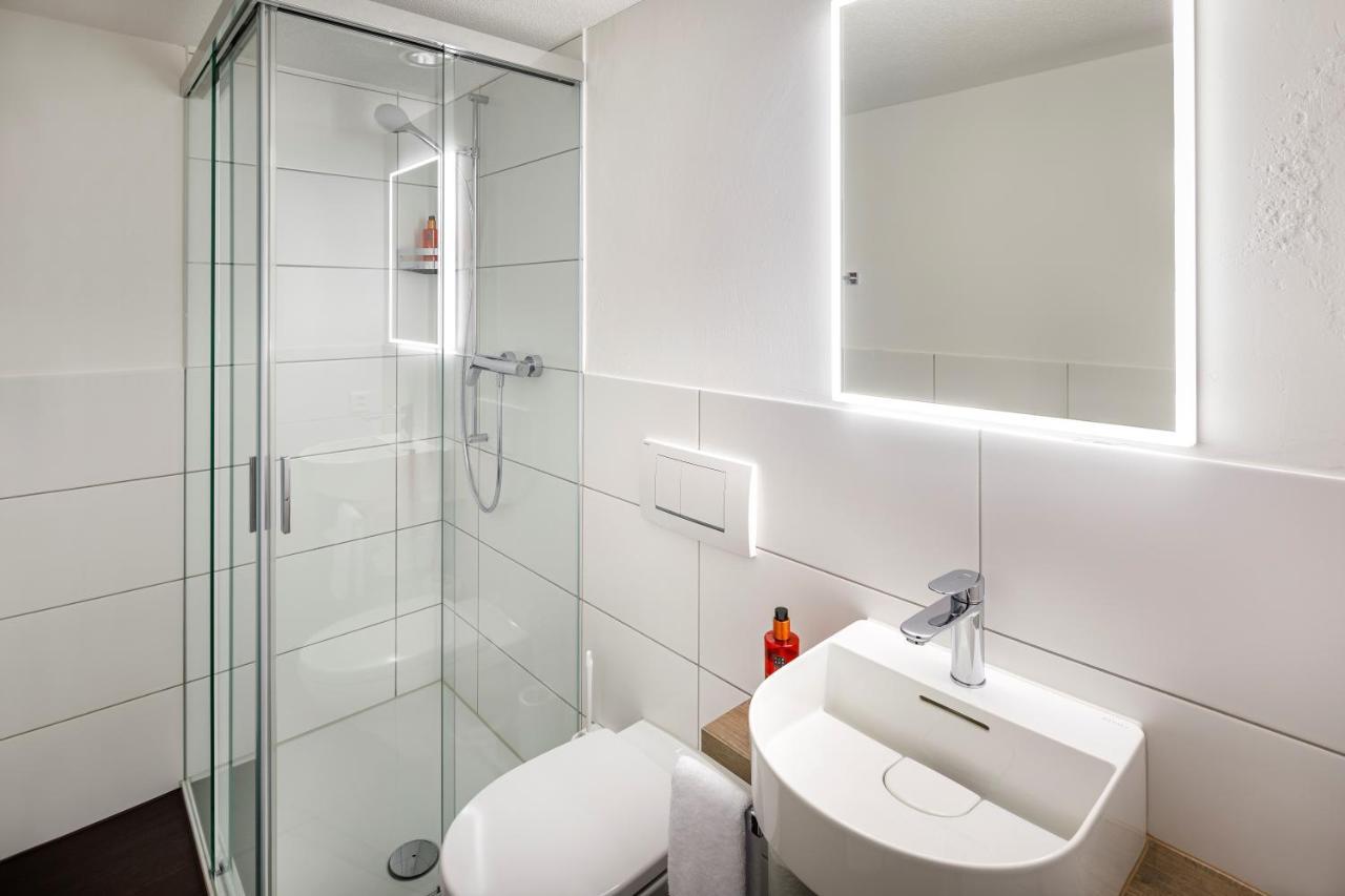 ווציקון Hotel Schweizerhof מראה חיצוני תמונה