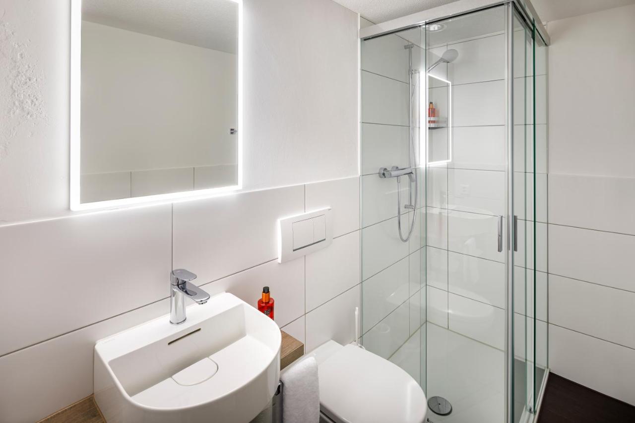 ווציקון Hotel Schweizerhof מראה חיצוני תמונה